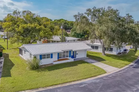 14184 88th Ave, Seminole, FL 33776