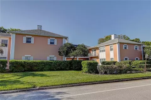 8300 Bardmoor Blvd #106, Seminole, FL 33777