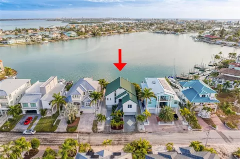 901 Bay Point Dr, Madeira Beach, FL 33708