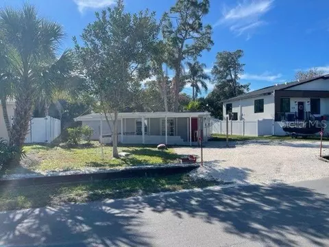 6560 10th Avenue Ter S, Saint Petersburg, FL 33707
