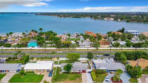 7923 Causeway Blvd S, Saint Petersburg, FL 33707