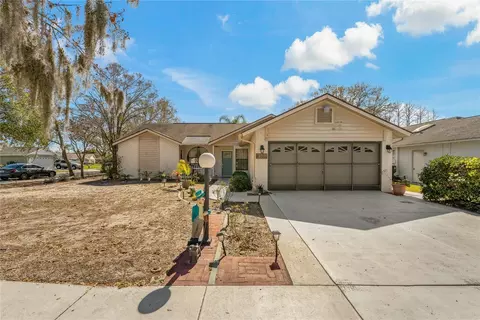 8302 Matthew Dr, New Port Richey, FL 34653
