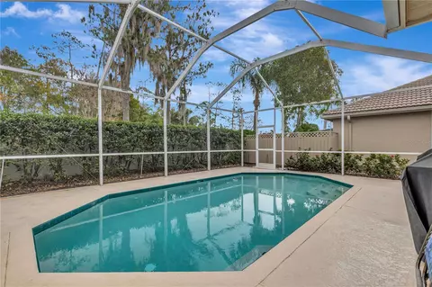 1385 River Oaks Ct, Oldsmar, FL 34677
