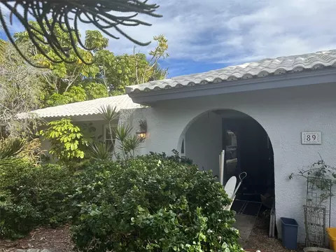 89 Windward Is, Clearwater Beach, FL 33767