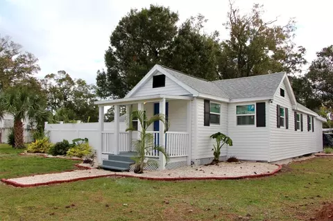 5210 15th Ave S, Gulfport, FL 33707