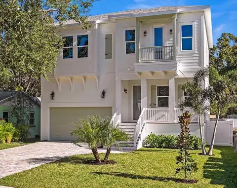 505 Buckingham Ave E, Oldsmar, FL 34677