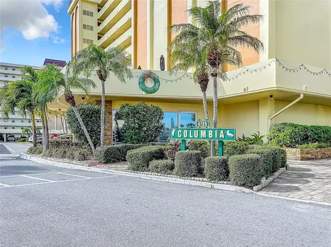 4725 Cove Cir #905, Saint Petersburg, FL 33708