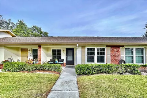 1124 Tarridon Ct, Dunedin, FL 34698
