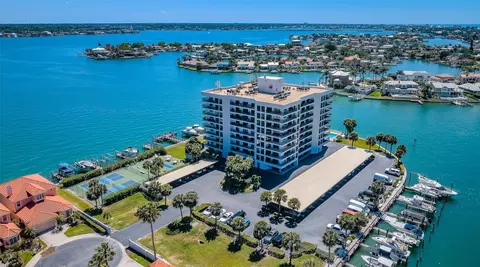 240 Sand Key Estates Dr #211, Clearwater Beach, FL 33767
