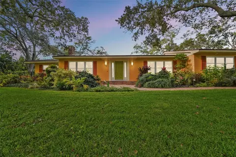 990 Rosemary Dr, Largo, FL 33770