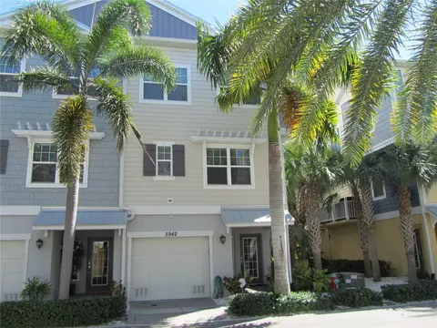 5942 Anchorage Way S, Saint Petersburg, FL 33712