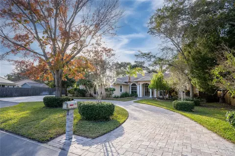 48 Arnoni Dr, Dunedin, FL 34698