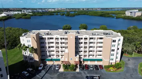 6495 Shoreline Dr #8306, Saint Petersburg, FL 33708