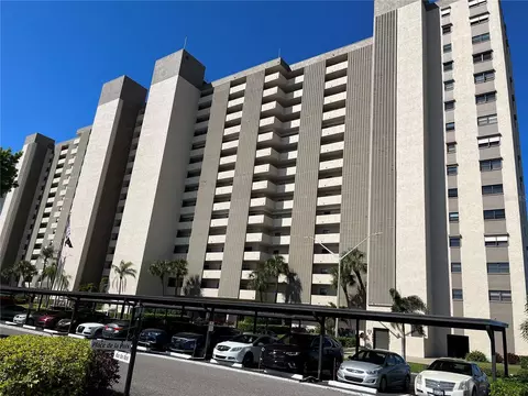 7050 Sunset Dr S #1001, South Pasadena, FL 33707
