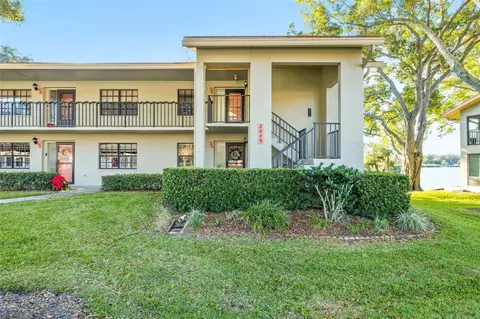 2040 Lakeview Dr #106, Clearwater, FL 33763
