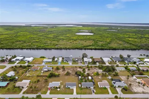 18423 Arapahoe Cir, Port Charlotte, FL 33948