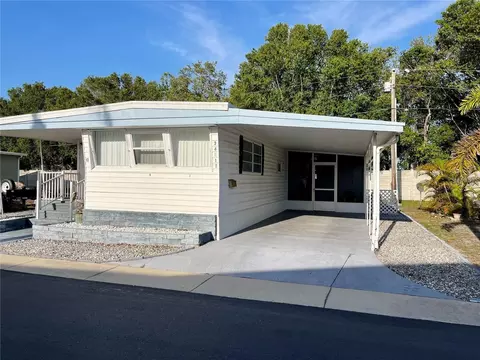 34013 Azalea Dr N, Pinellas Park, FL 33781