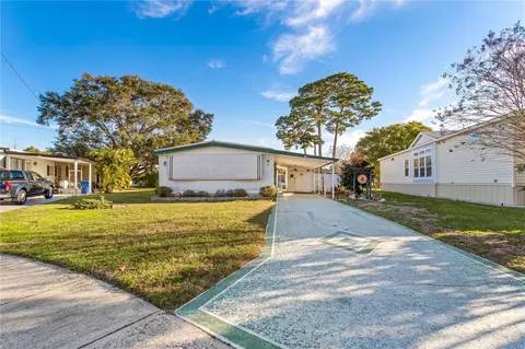 195 Concord Ln #30, Palm Harbor, FL 34684