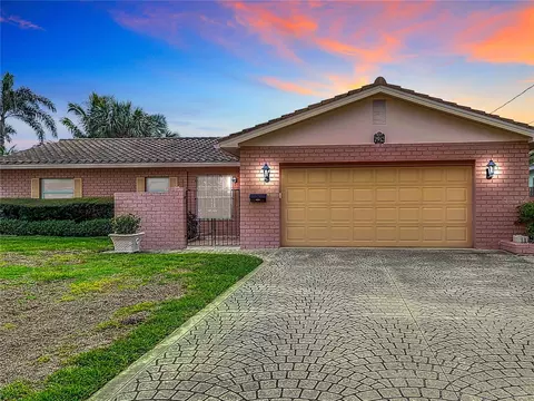 7912 4th Ave S, Saint Petersburg, FL 33707