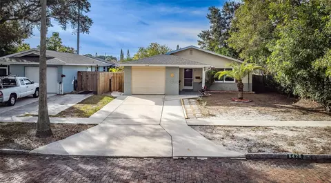 6426 4th Ave S, Saint Petersburg, FL 33707