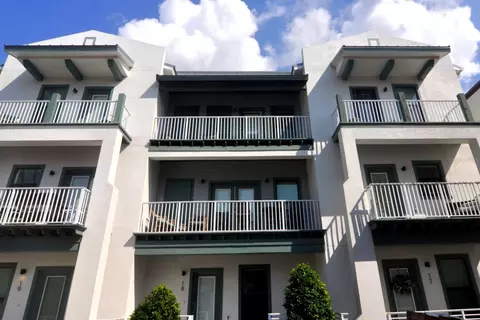 946 Highland Ave #18, Dunedin, FL 34698