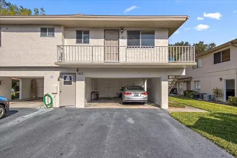 1822 Bough Ave #4, Clearwater, FL 33760