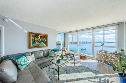 7100 Sunshine Skyway Ln S #605, Saint Petersburg, FL 33711