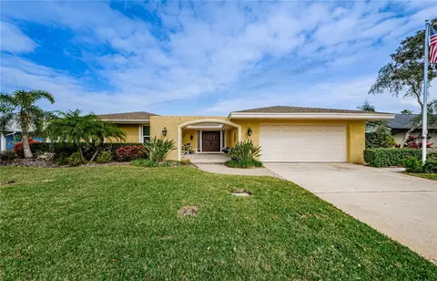 9301 Merrimoor Blvd, Seminole, FL 33777