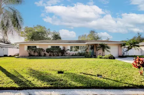 1473 Croydon Dr, Clearwater, FL 33756