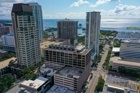 175 2nd St S #810, Saint Petersburg, FL 33701