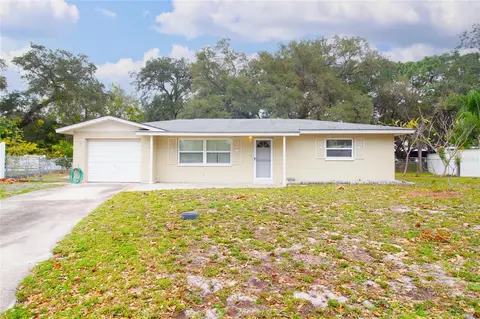 2102 Poinciana Ter, Clearwater, FL 33760