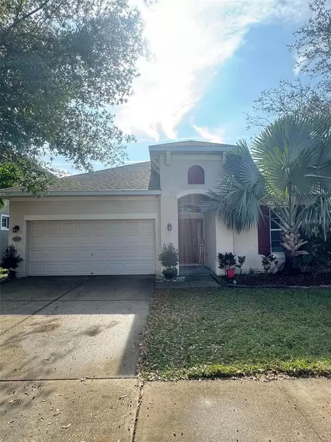 7976 Camden Woods Dr, Tampa, FL 33619