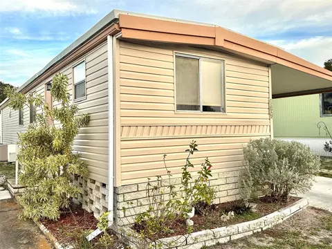 9790 66th St N #186, Pinellas Park, FL 33782
