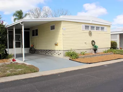 6 Sabal Palm Dr, Largo, FL 33770