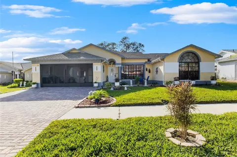 9400 Dibot Ct, Hudson, FL 34667