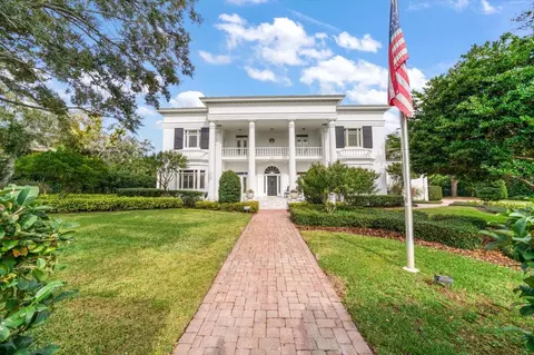 312 Eastleigh Dr, Belleair, FL 33756