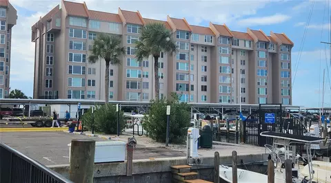 634 Edgewater Dr #249, Dunedin, FL 34698