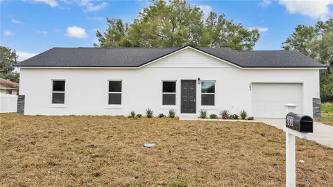 383 SE 6th St, Fort Meade, FL 33841