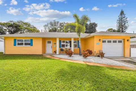 5230 34th Ave N, Saint Petersburg, FL 33710
