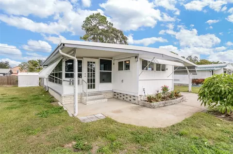 179 Philadelphia Apt 21 Blvd, Palm Harbor, FL 34684