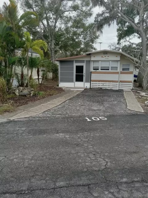 3300 26th Ave E #105, Bradenton, FL 34208