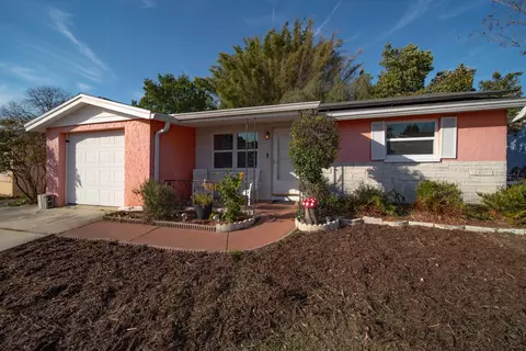 7235 Rockwood Dr, Port Richey, FL 34668