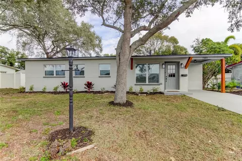 7301 18th St N, Saint Petersburg, FL 33702