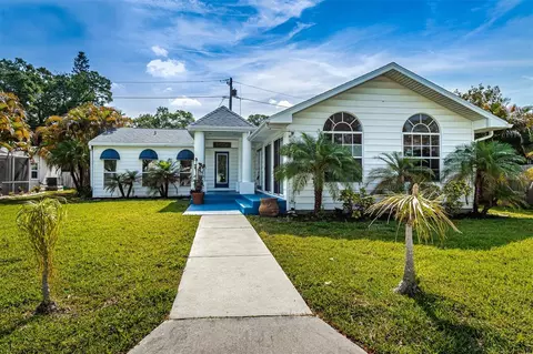 2926 Clinton St S, Gulfport, FL 33707