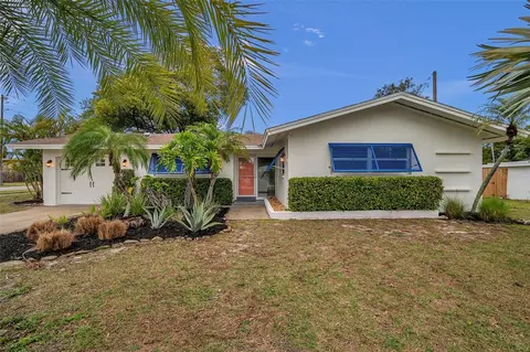 602 Roanoke St, Dunedin, FL 34698
