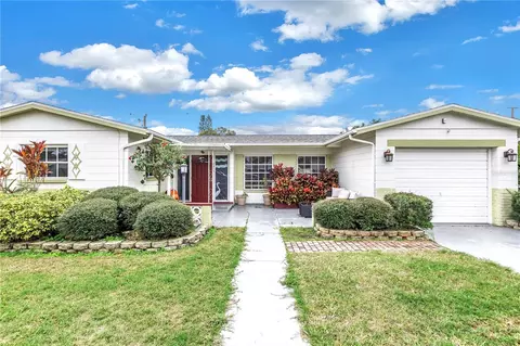 5874 33rd Ave N, Saint Petersburg, FL 33710