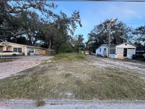 9311 N 16th St, Tampa, FL 33612