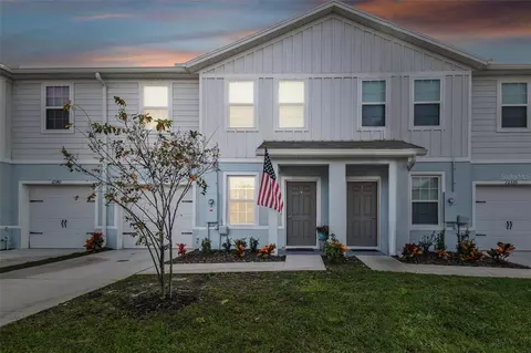 12334 Grizzly Ln, New Port Richey, FL 34654