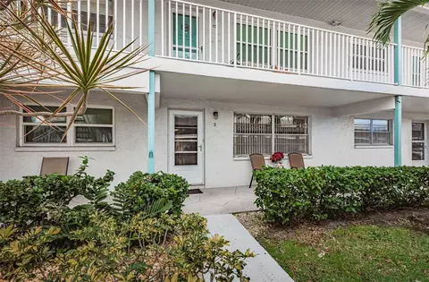 5297 81st Ln N #2, Saint Petersburg, FL 33709