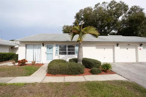 3227 39th St S #C, Saint Petersburg, FL 33711